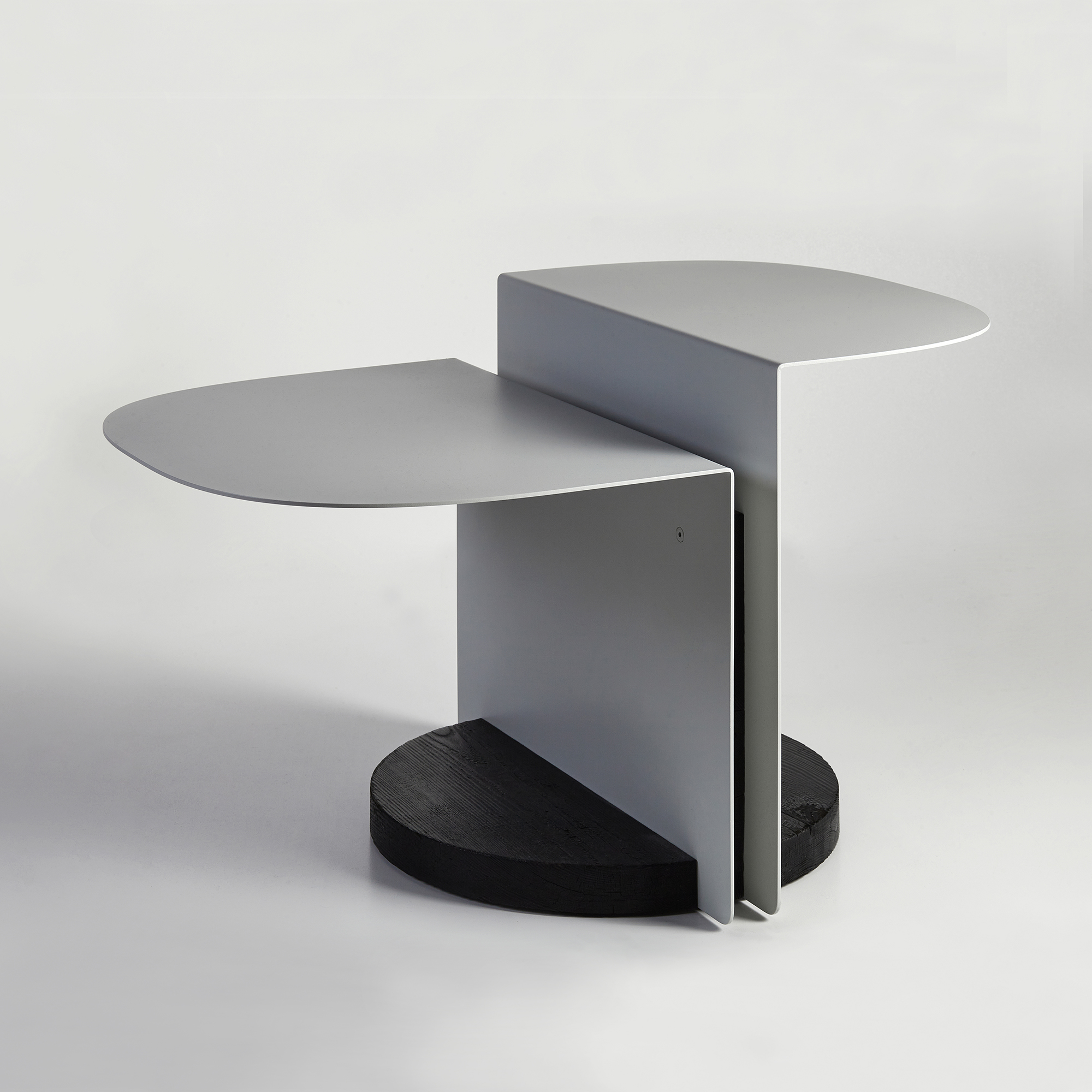 PODIUM coffee table