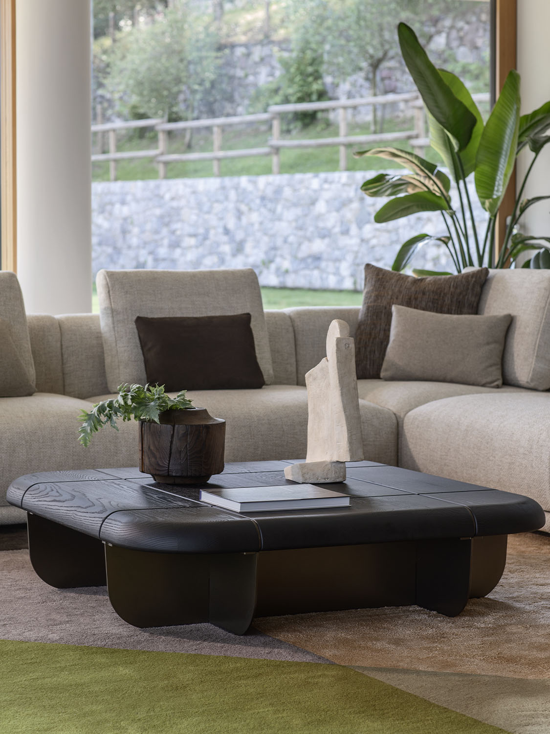 GEN coffee table