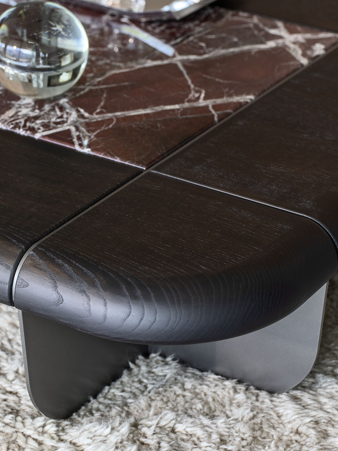 GEN coffee table